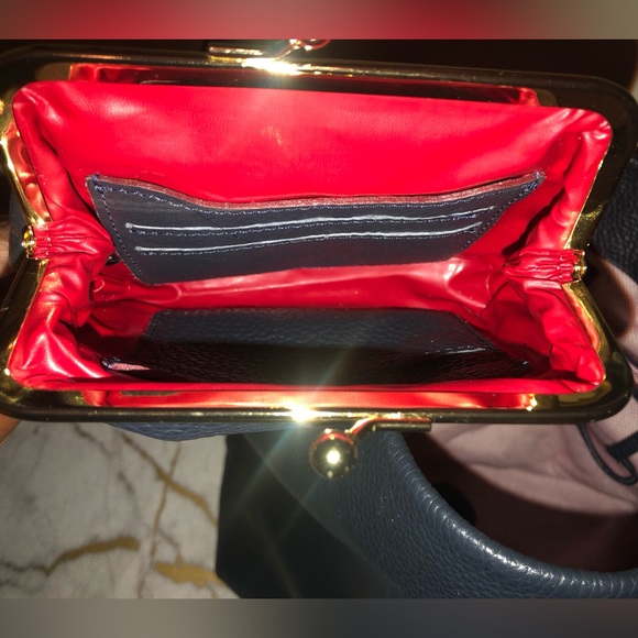 Dooney & Bourke navy blue handbag with coin wallet and dust cover; very cute - Picture 13 of 13